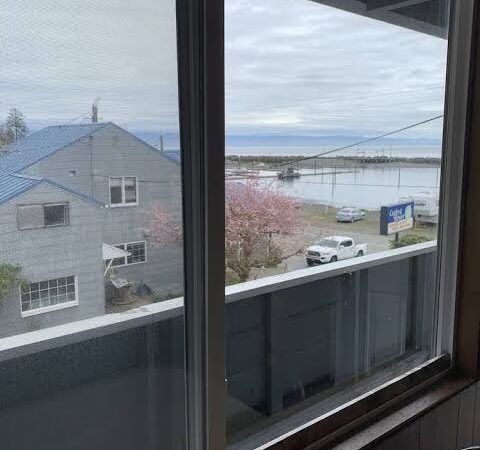 Curley's Resort & Dive Center - Sekiu, WA