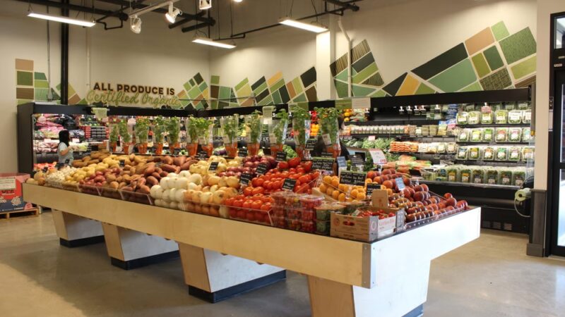 MOM's Organic Market - Severna Park, MD