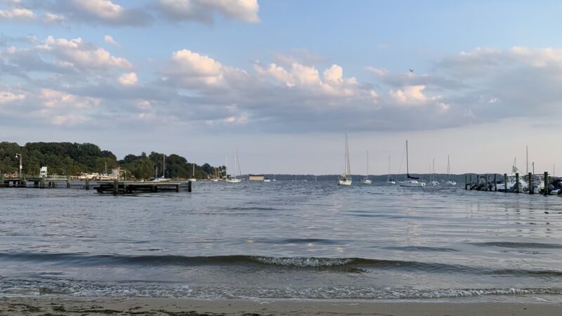 Olde Severna Park Community Beach - Severna Park, MD