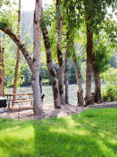 Shady Trails RV Park - Shady Cove, OR