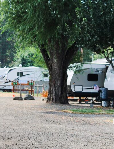 Shady Trails RV Park - Shady Cove, OR