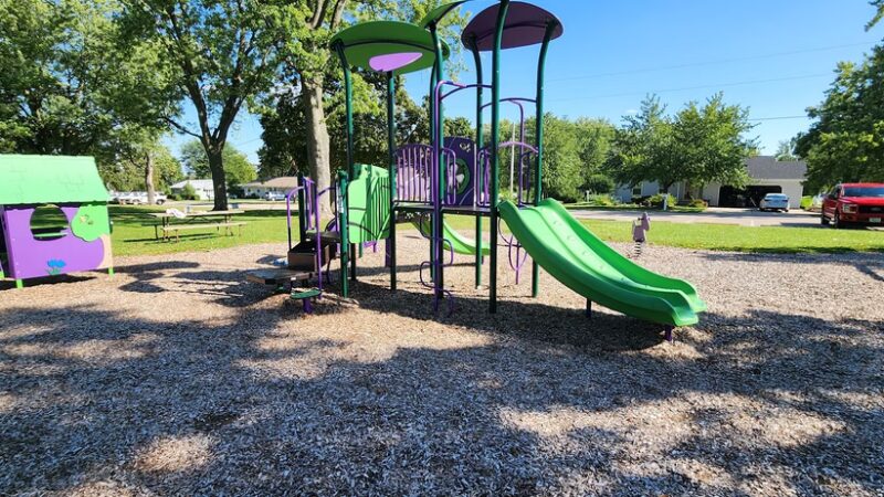 Goodland Memorial Park - Sharon, WI