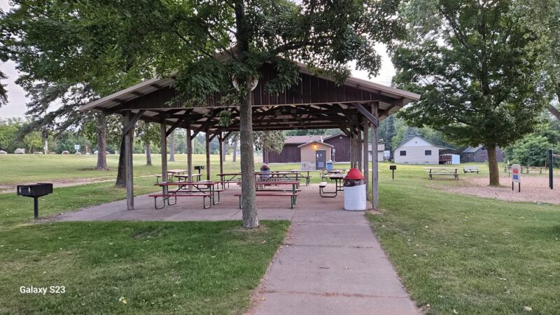 Shell Lake Municipal Campground - Shell Lake, WI