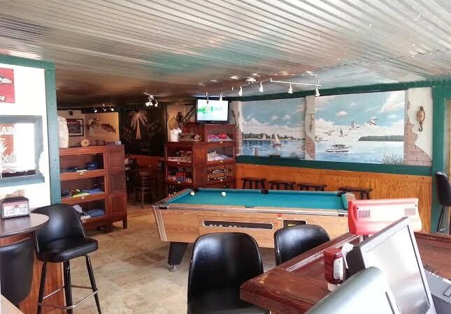 Lowes Wharf Marina Inn - Sherwood, MD