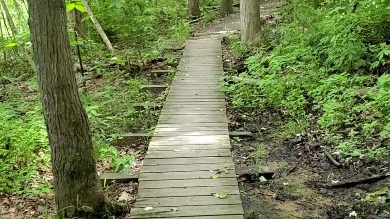 North Country Trail 528 Trailhead - Slippery Rock, PA