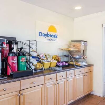 Days Inn by Wyndham Socorro - Socorro, NM