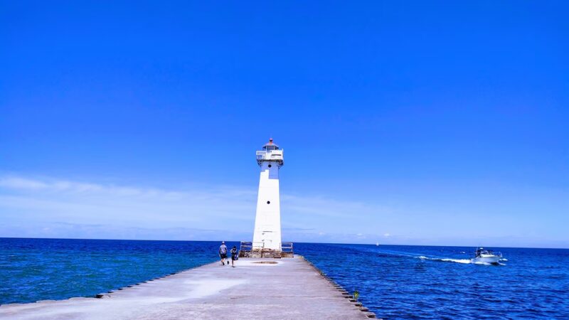 Sodus Point Beach Park - Sodus Point, NY