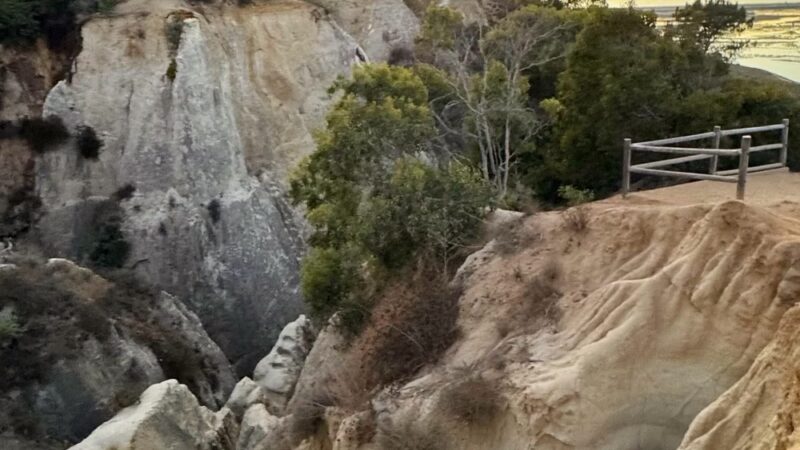 Annie's Canyon Trail - Solana Hills Trailhead Parking Area - Solana Beach, CA