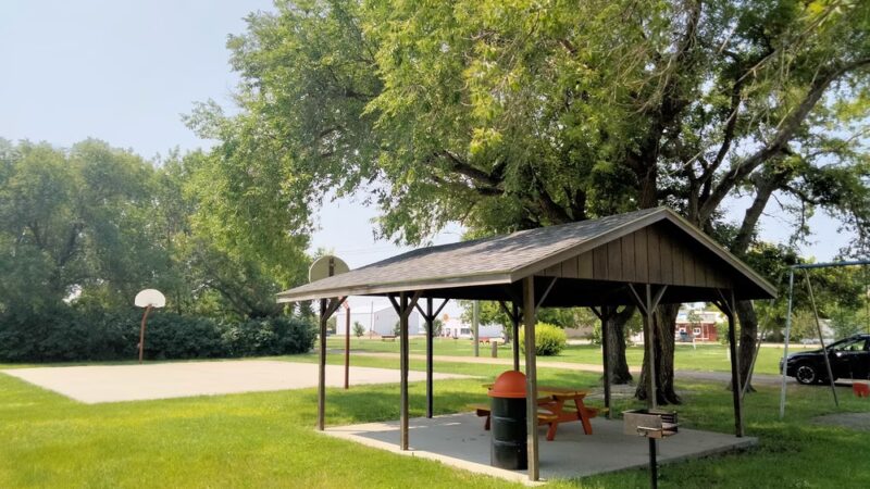 Souris City Park - Souris, ND