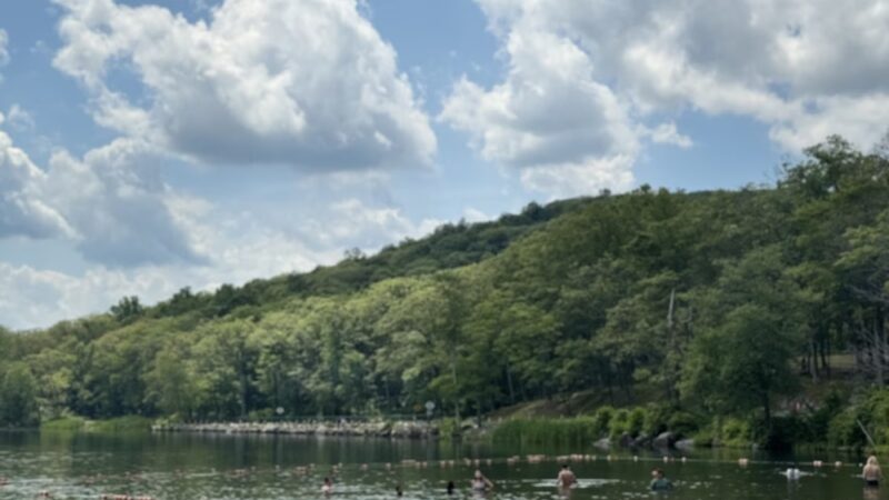 Seven Lakes Drive NY - Southfields, NY