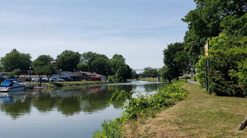 Erie Canal Parking - Spencerport, NY