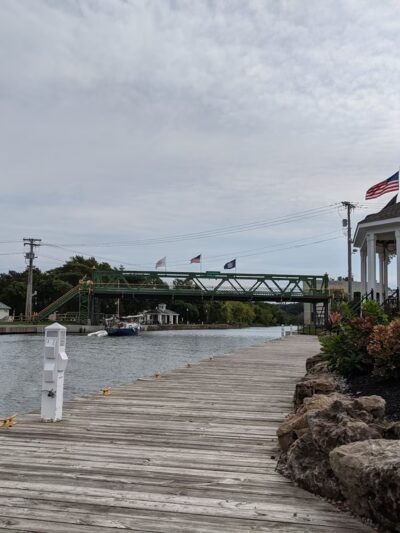 Erie Canal Parking - Spencerport, NY