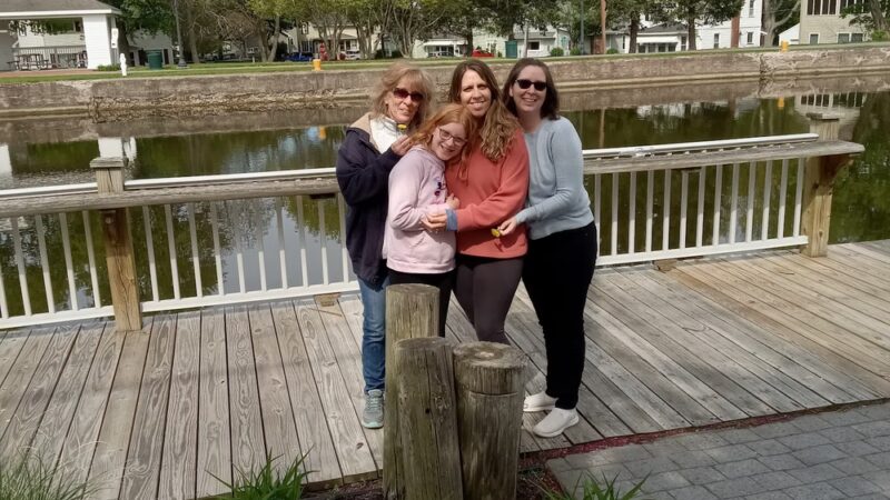 Erie Canal Parking - Spencerport, NY