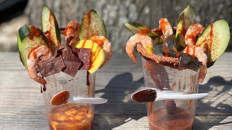 Food Truck'n Park & Sports Bar - Splendora, TX