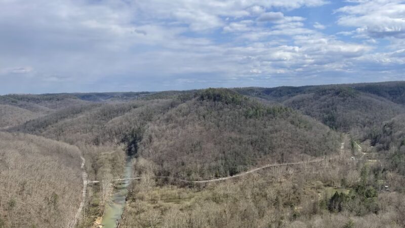 Raven Rock Trailhead - Stanton, KY