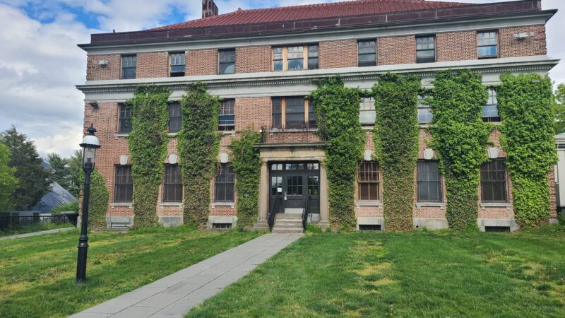 Snug Harbor Parking - Staten Island, NY