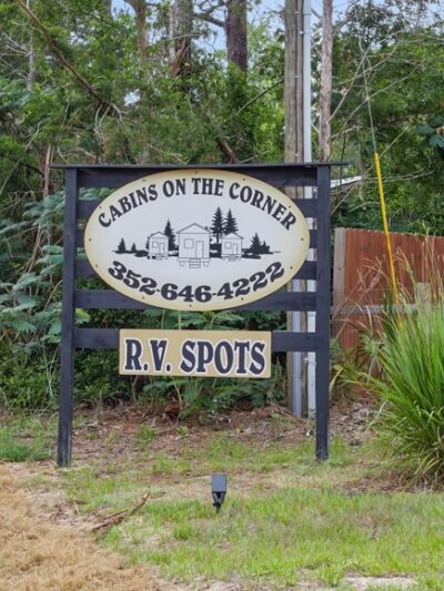 Cabins On The Corner in Steinhatchee - Steinhatchee, FL