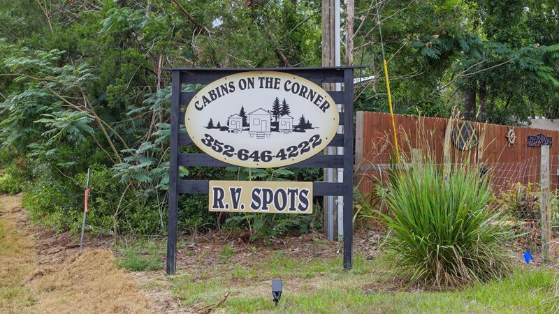 Cabins On The Corner in Steinhatchee - Steinhatchee, FL