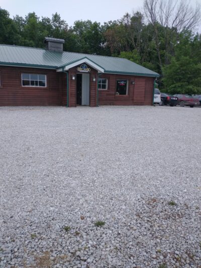 Dry Dock Restaurant Bar Motel - Stoutsville, MO