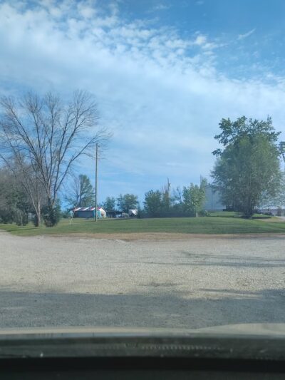 Stoutsville Resort - Stoutsville, MO