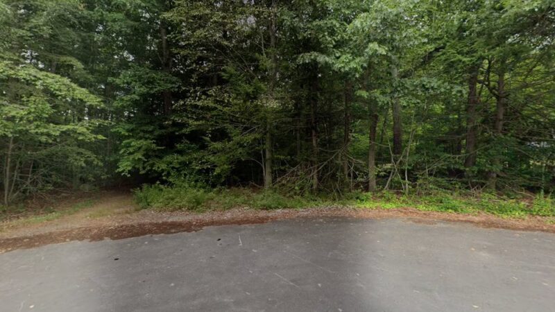 Long Hill Trailhead - Stratham, NH