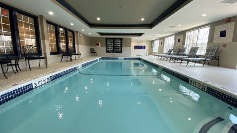Comfort Inn & Suites Sturbridge-Brimfield - Sturbridge, MA