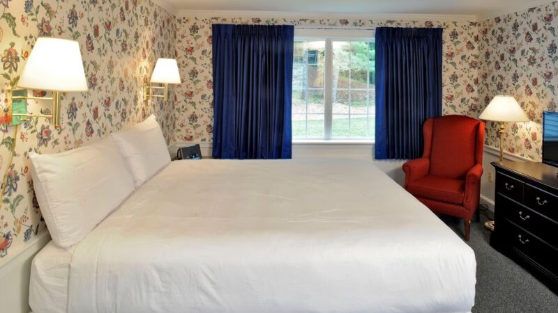 Old Sturbridge Inn & Reeder Family Lodges - Sturbridge, MA