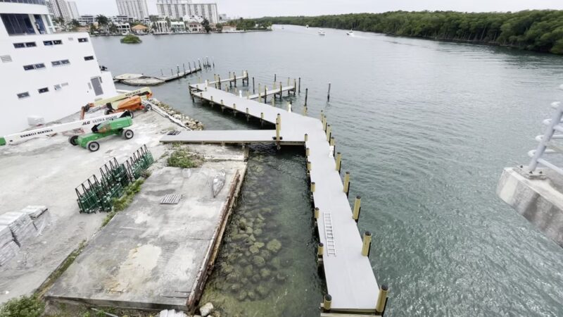 Bella Vista Park - Sunny Isles Beach, FL