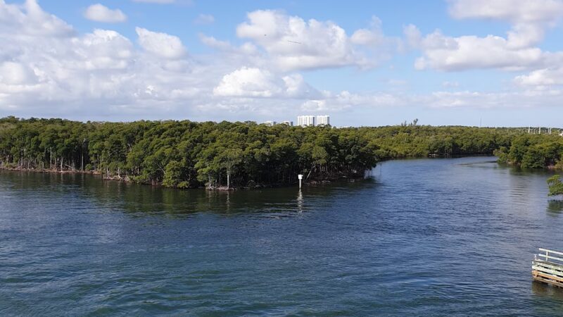 Bella Vista Park - Sunny Isles Beach, FL