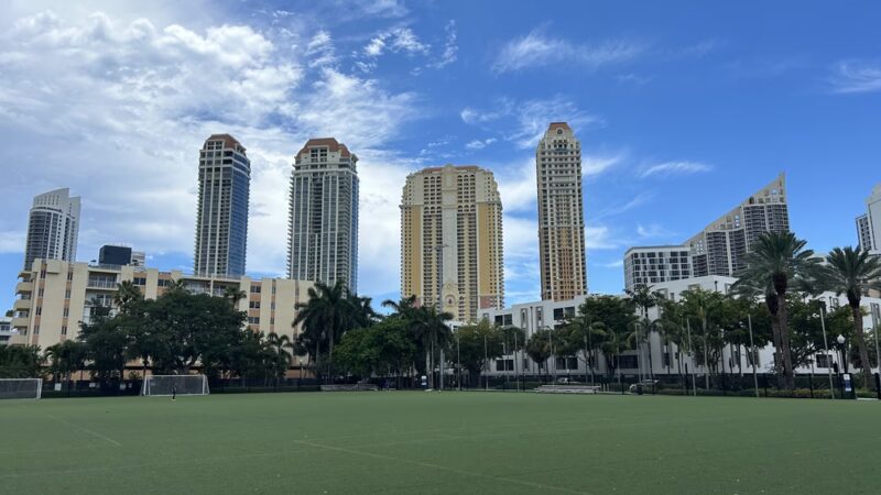 Senator Gwen Margolis Park - Sunny Isles Beach, FL