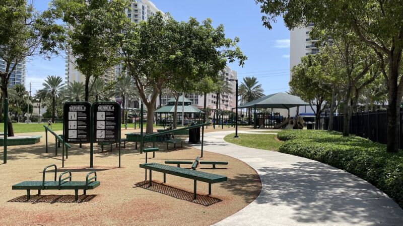 Town Center Park - Sunny Isles Beach, FL