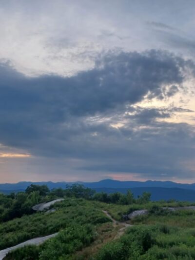 Sassafras Mountain Trailhead - Sunset, SC