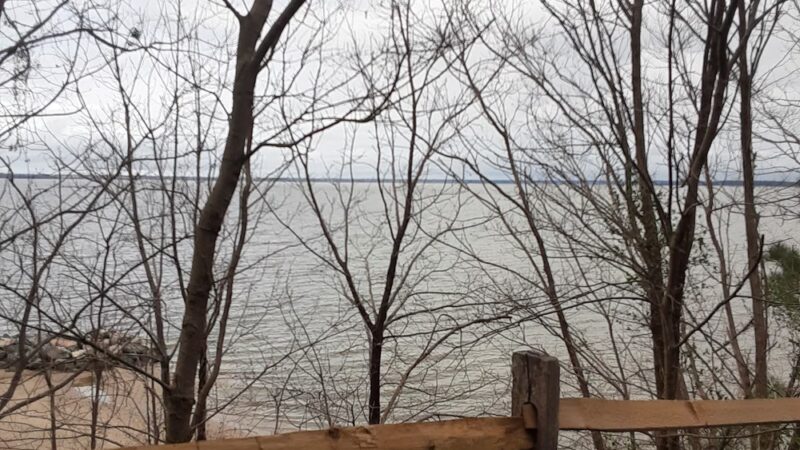 Parking for the beach - Surry, VA