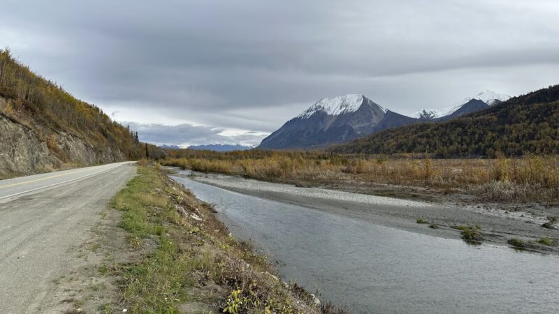 Matanuska River Parking Area - Glenn Highway - Sutton-Alpine, AK