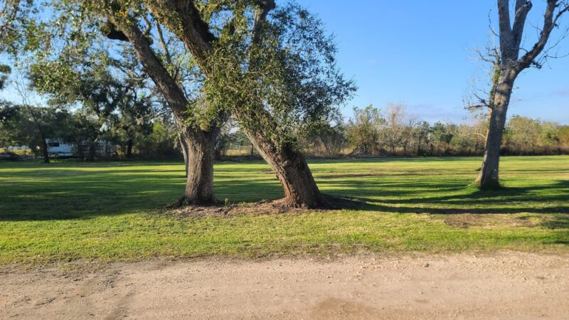 Sweeny Old Ocean Rv Park - Sweeny, TX