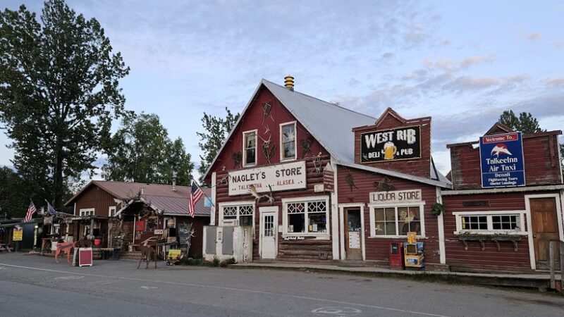 Talkeetna Village Park - Talkeetna, AK