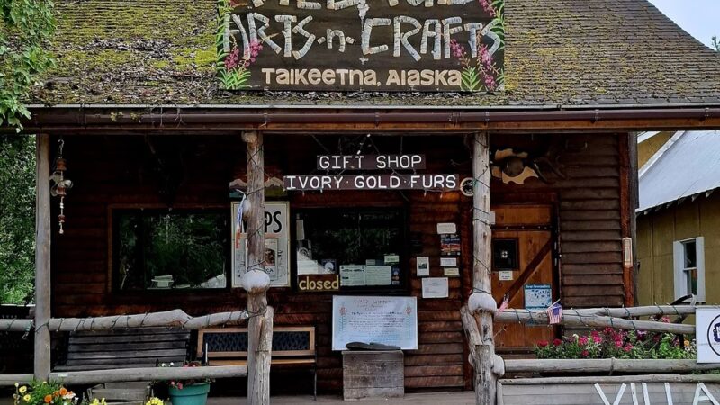 Talkeetna Village Park - Talkeetna, AK