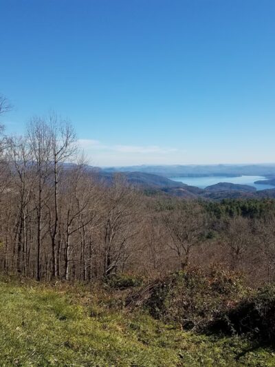 Foothills Trail - Fish Hatchery Rd Trailhead - Tamassee, SC