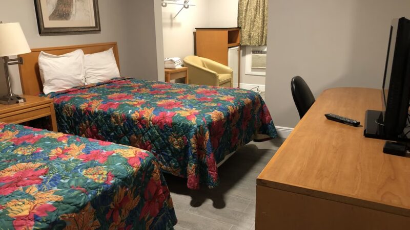 Park Motel - Tampa, FL