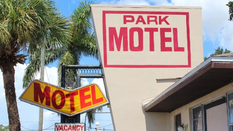 Park Motel - Tampa, FL