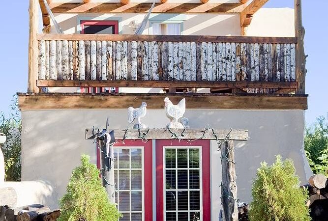 Casa Gallina - Taos, NM