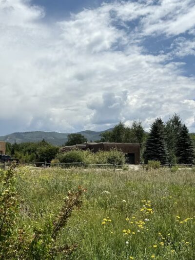 Sunset Park for walkers, dogs on leash - Taos, NM