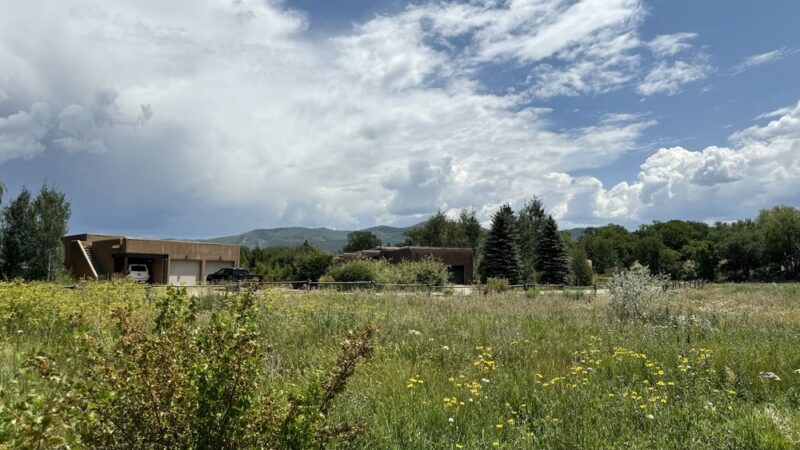 Sunset Park for walkers, dogs on leash - Taos, NM