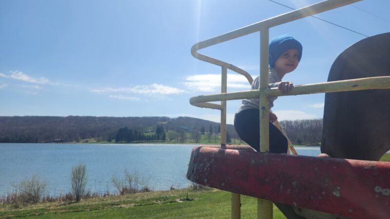 Alpine Lake Boat Dock and Picnic Spot - Terra Alta, WV