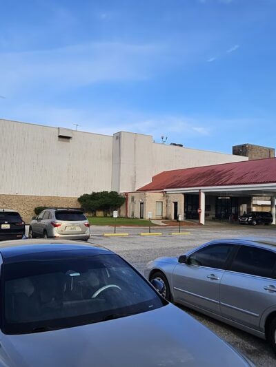 Mobile Greyhound Park - Theodore, AL