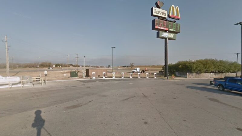 Dog Park at Love's Travel Stops - Three Rivers, TX