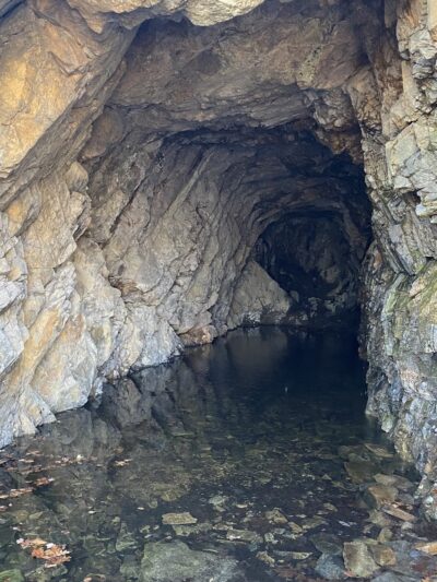 Timp Torne & Jones Point Path Trailhead - Tomkins Cove, NY