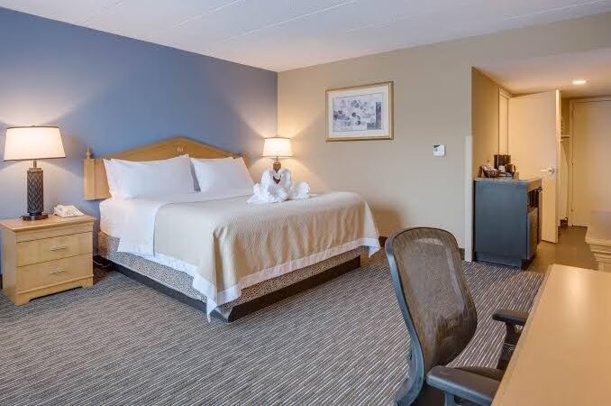 Days Hotel by Wyndham Toms River Jersey Shore - Toms River, NJ