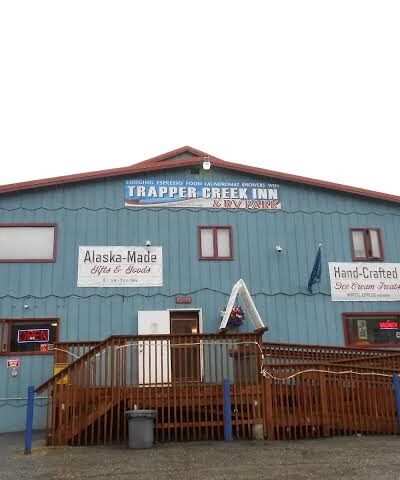 Trapper Creek Inn & RV Park - Trapper Creek, AK