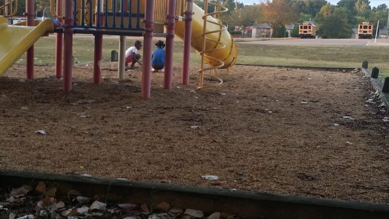 Lee Acres Park - Tupelo, MS